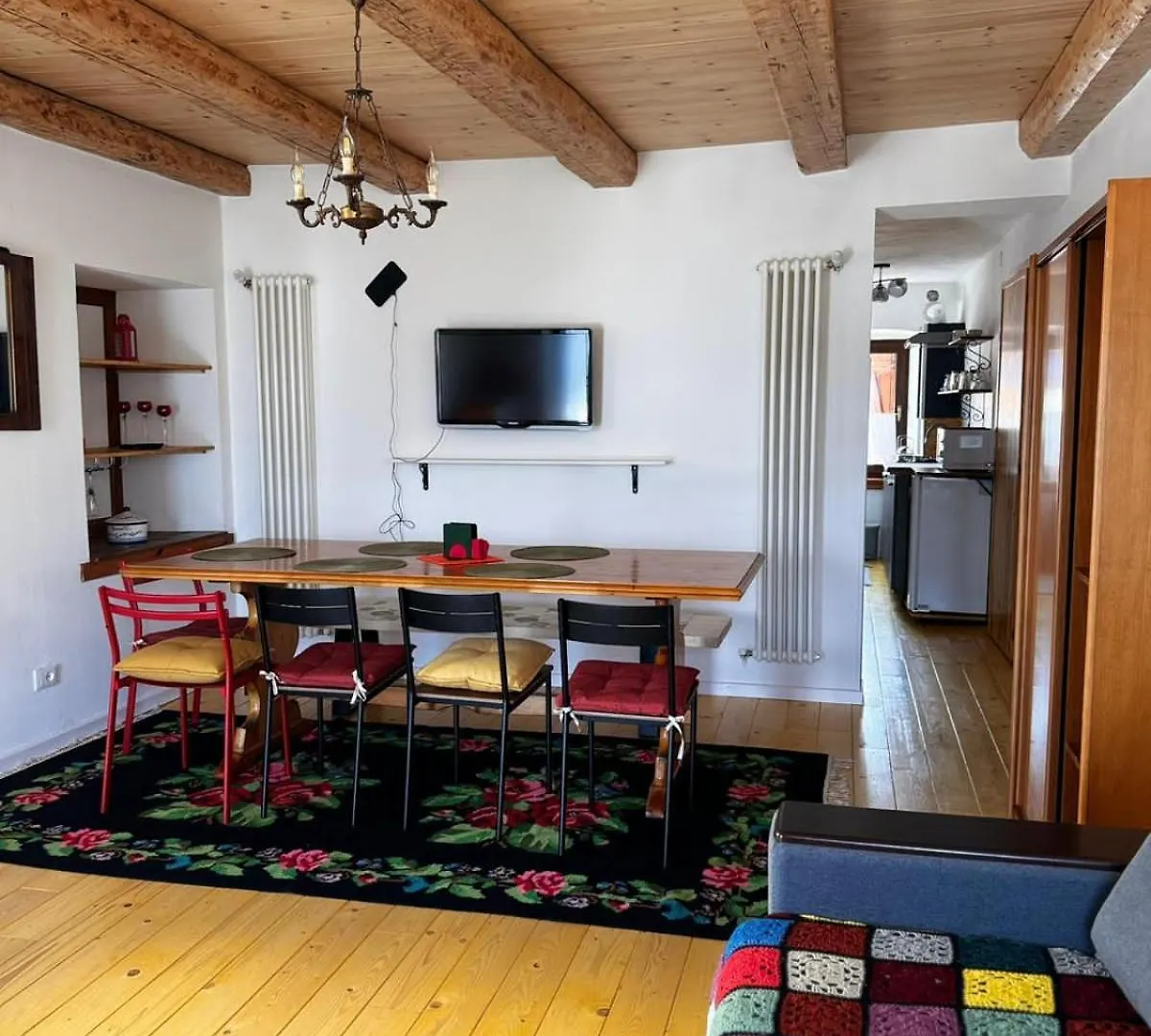 Casa Di Montagna Bnb - Leo Danta 아파트